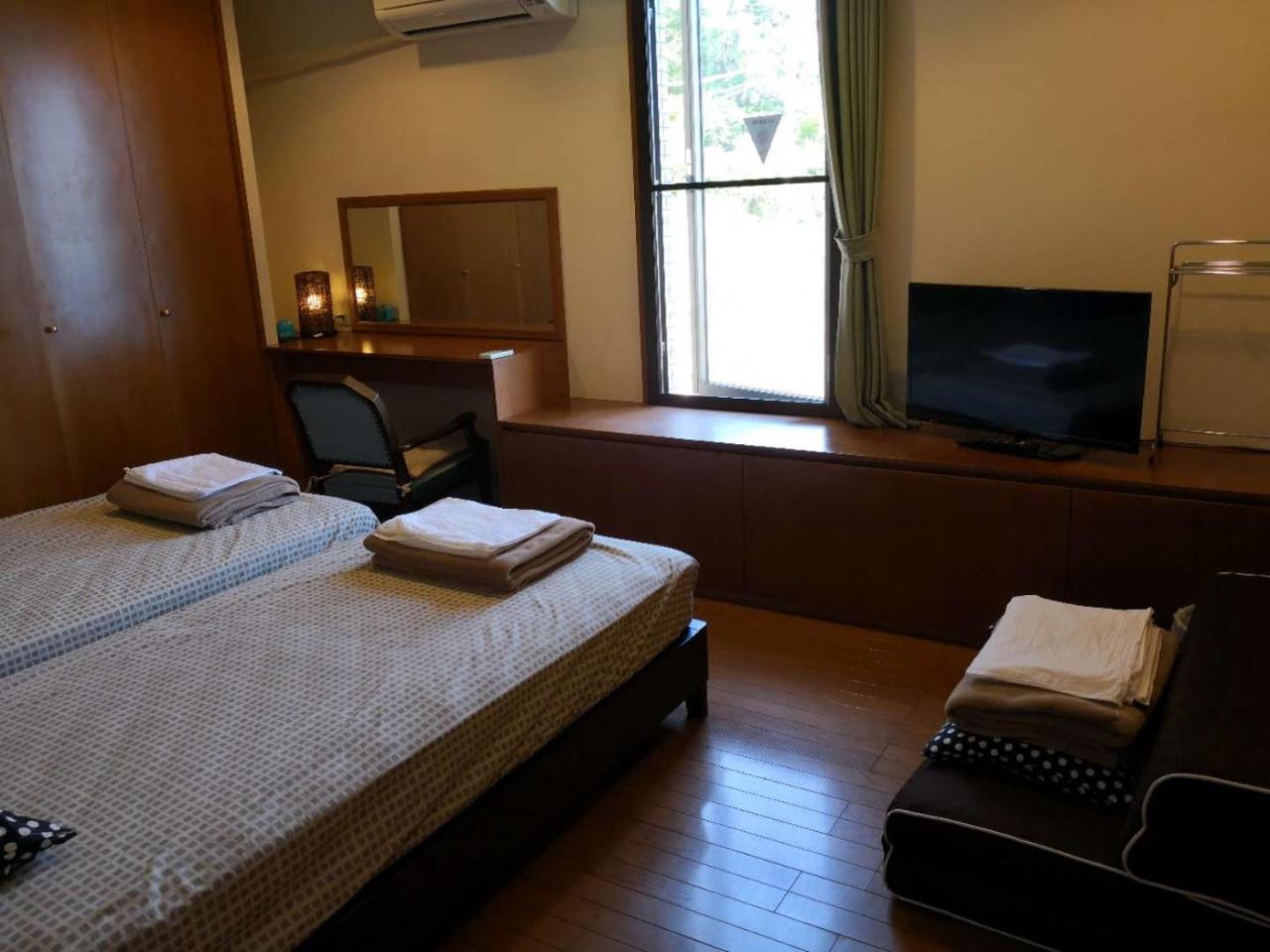 Atami Onsen Guest House Megumi Buitenkant foto